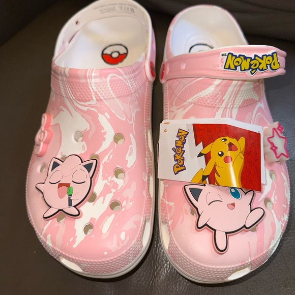 NIB Pokemon Crocs Jigglypuff Pink Classic Clogs Size Men 12 - Picture 2 of 11